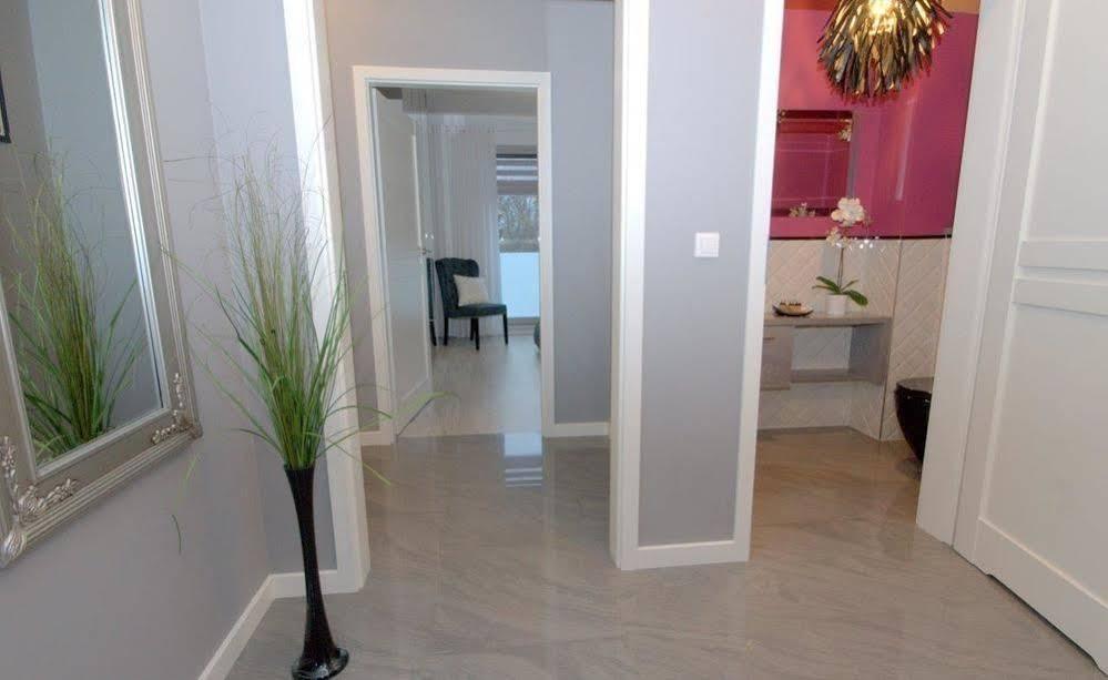 Irs Royal Apartments Apartamenty Irs Rezydencja Marina سوبوت المظهر الخارجي الصورة